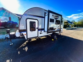 2018 Jayco HUMMINGBIRD 17FD in tillamook OR