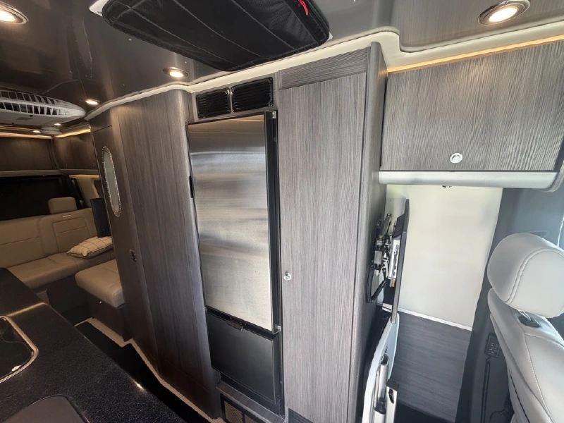 2023 AIRSTREAM INTERSTATE 24GT