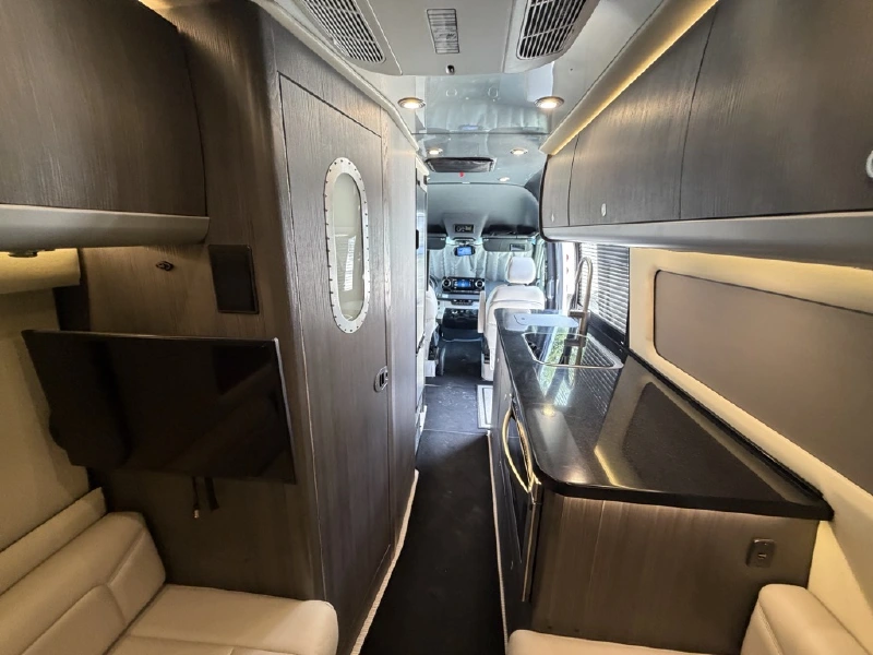 2023 AIRSTREAM INTERSTATE 24GT