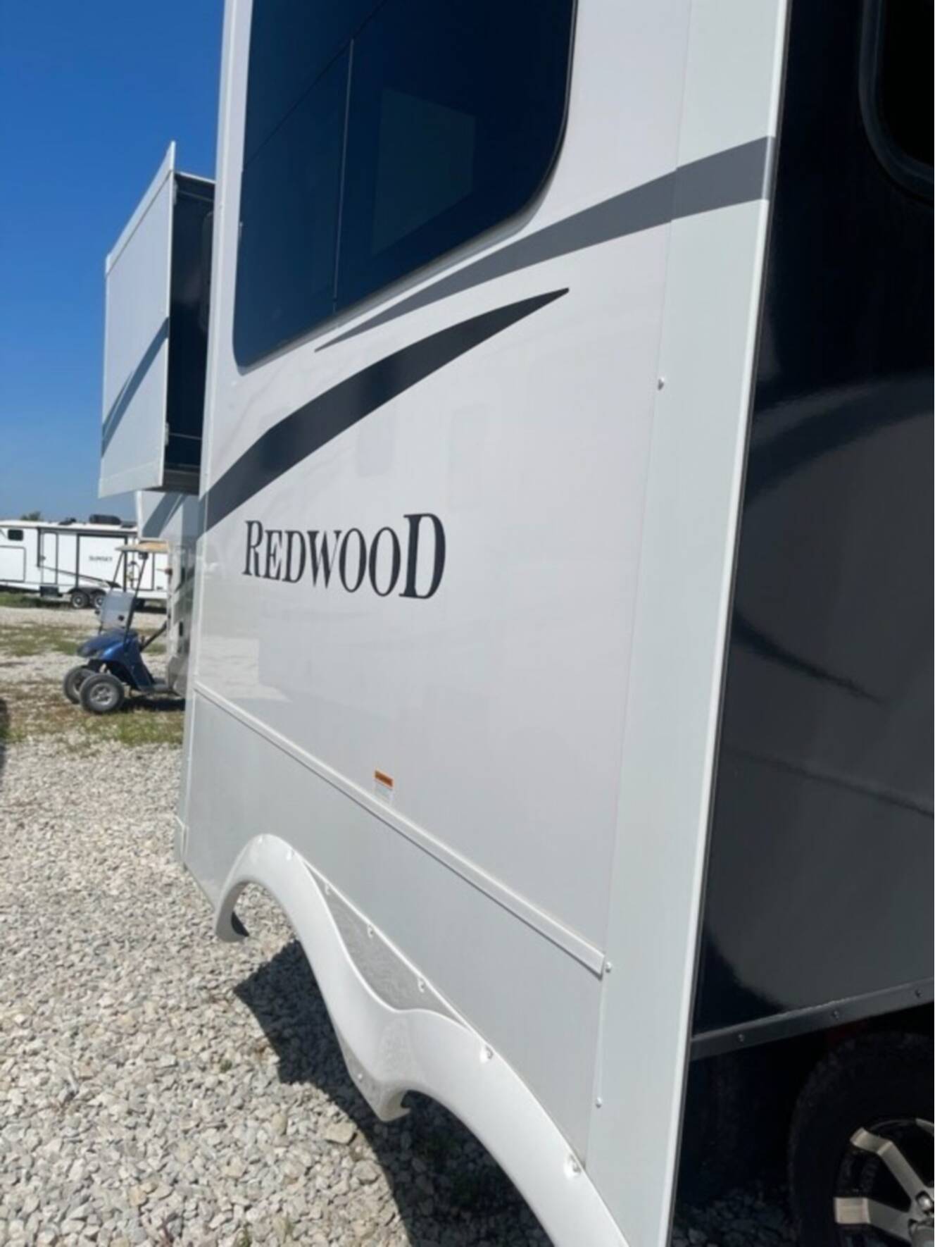 A photo of this 2021 Redwood REDWOOD 4001LK
