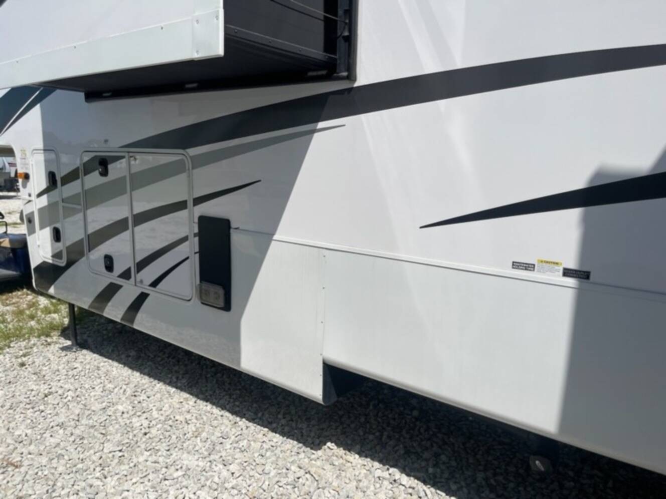 A photo of this 2021 Redwood REDWOOD 4001LK