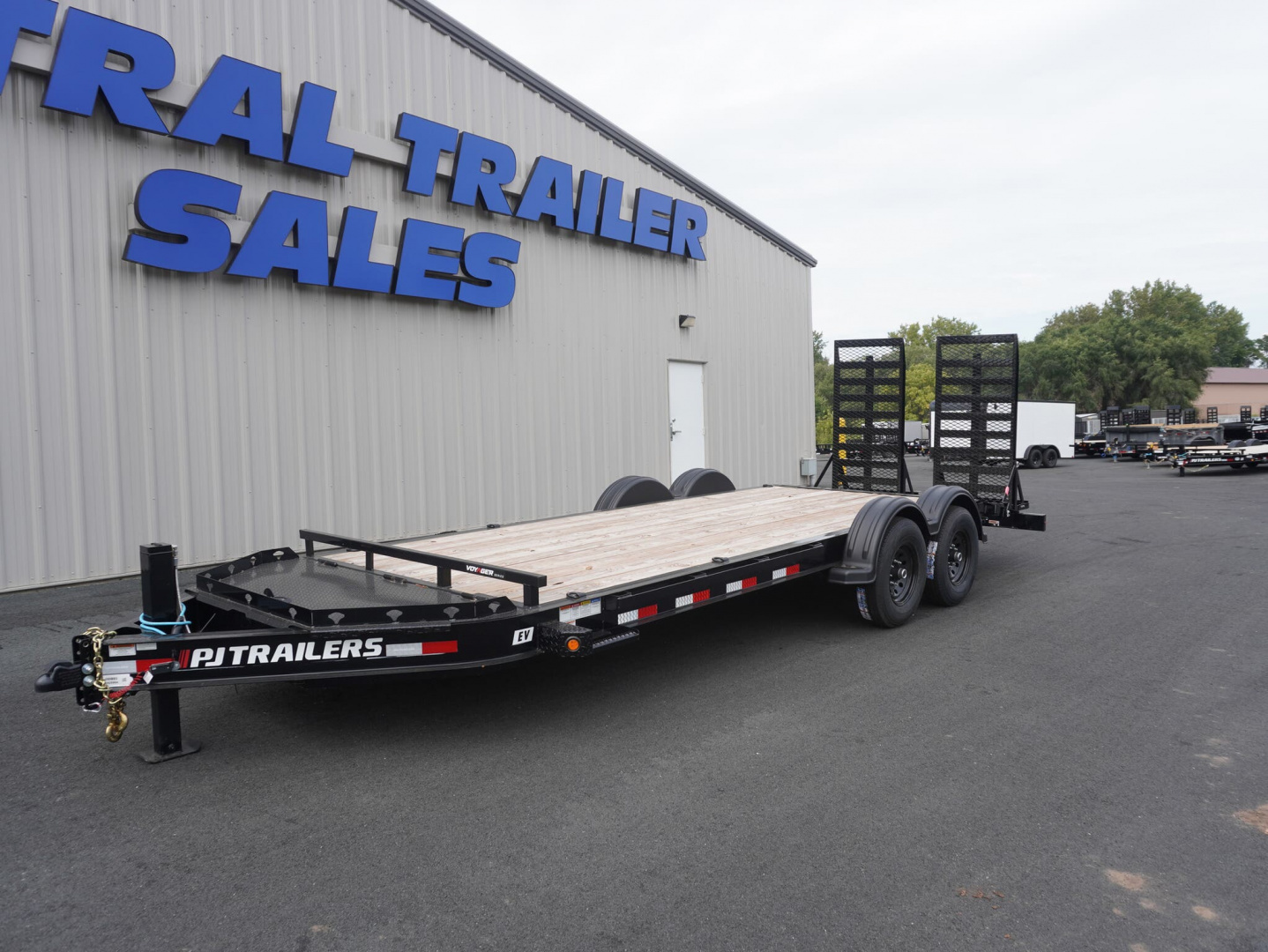 2026 PJ Trailers 20ft Equipment Trailer in Jordan, MN