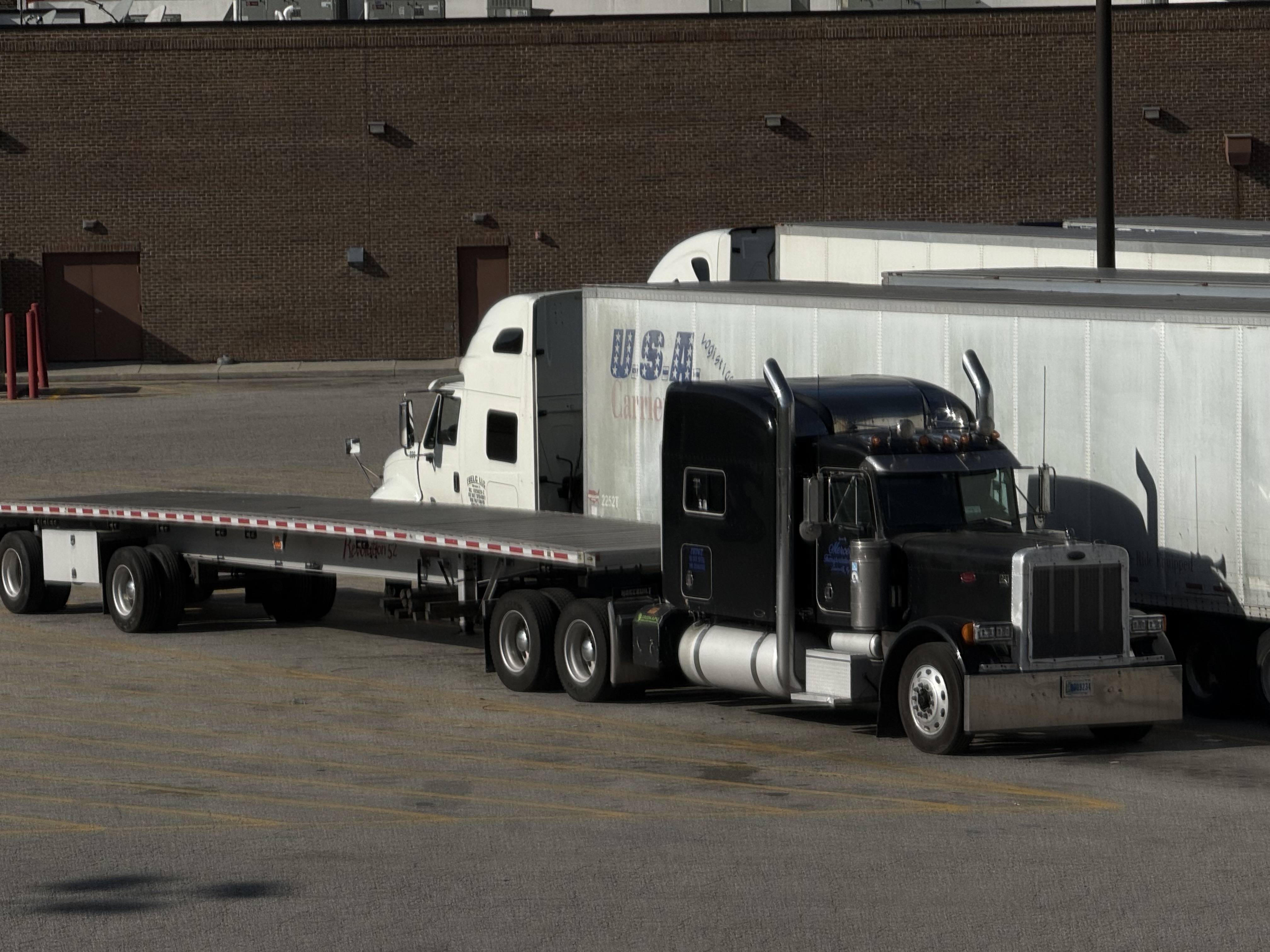 2003 PETERBILT 379 in Bolingbrook, IL