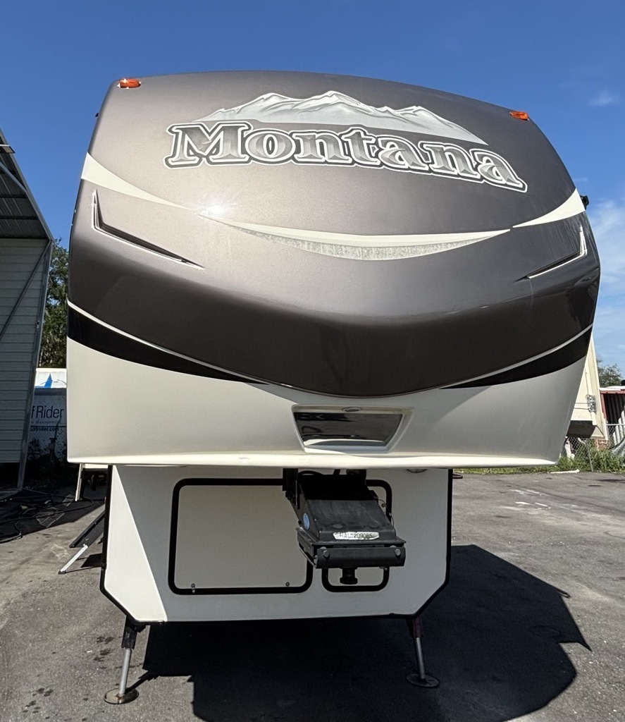 2016 Keystone MONTANA 3611RL in ormond beach FL
