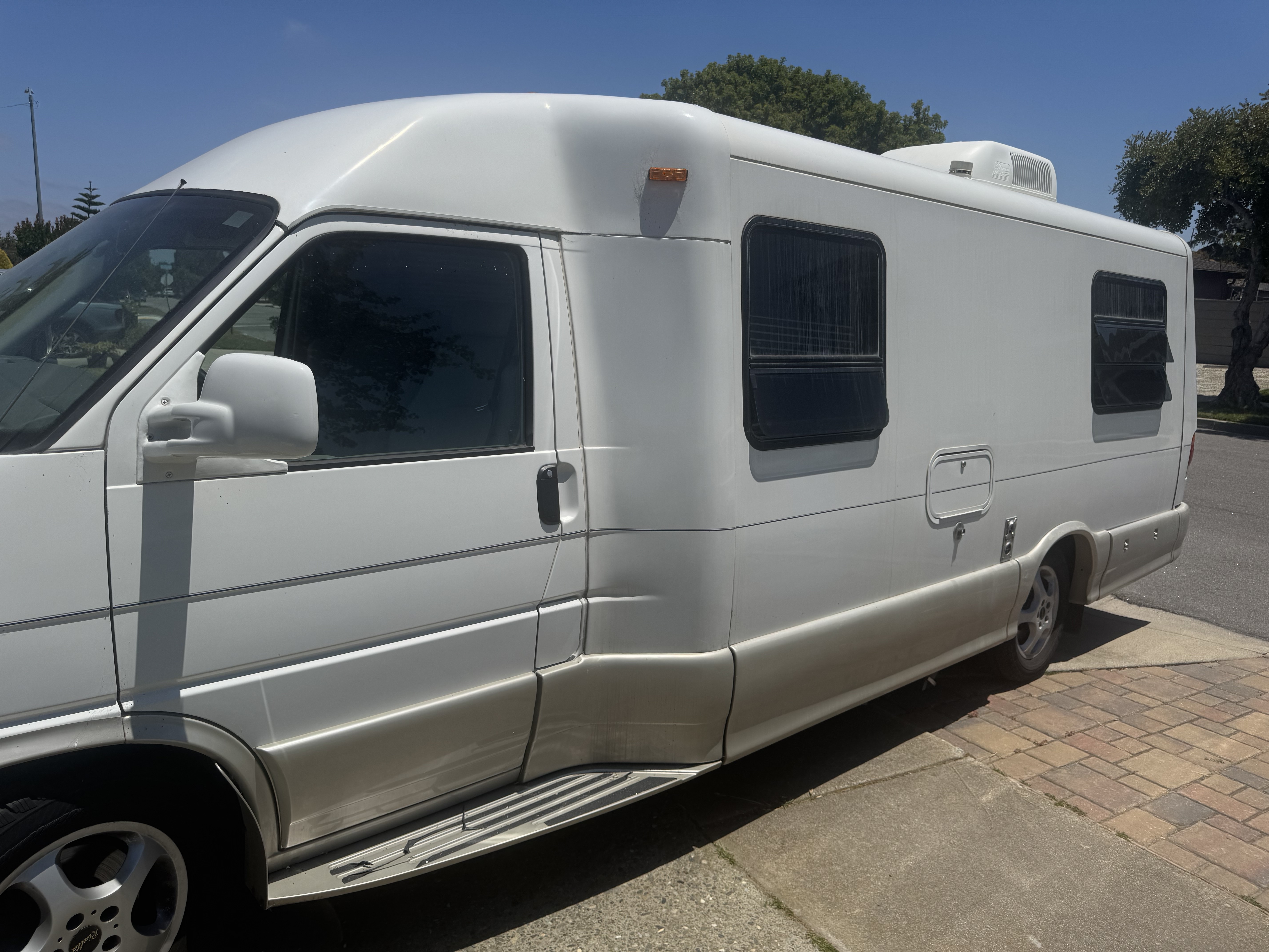 2004 Winnebago RIALTA 222 QD RV