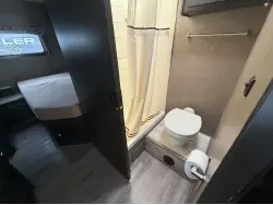 2018 THOR MOTOR COACH AXIS 25 2