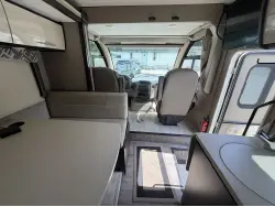 2018 THOR MOTOR COACH AXIS 25 2