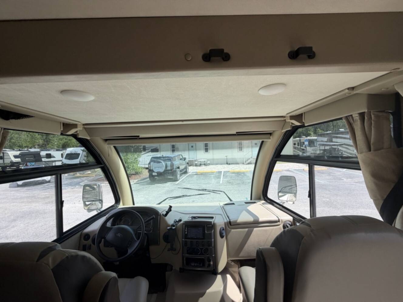 A photo of this 2018 Thor Motor Coach AXIS 25 2