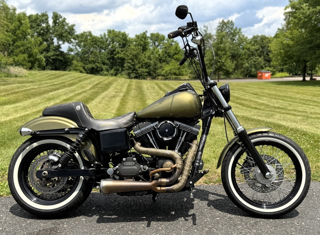 2016 Harley-Davidson Dyna Street Bob DYNA in Zieglerville, PA