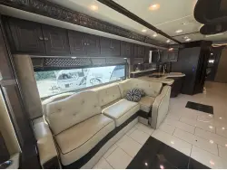 2016 WINNEBAGO GRAND TOUR 42QL