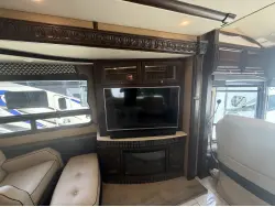 2016 WINNEBAGO GRAND TOUR 42QL