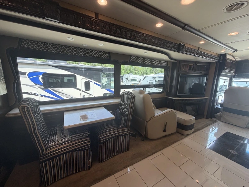 2016 WINNEBAGO GRAND TOUR 42QL