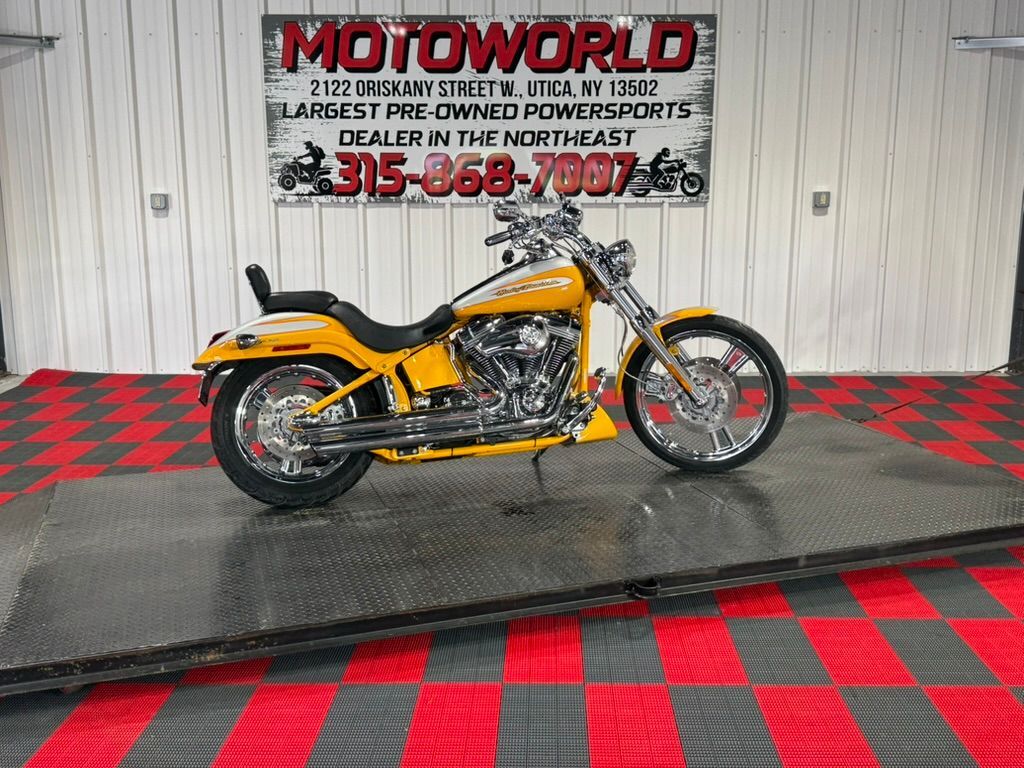 2004 Harley-Davidson FXSTDSE² Screamin' Eagle® Softail® Deuce™ FXSTSSE2 in Utica, NY