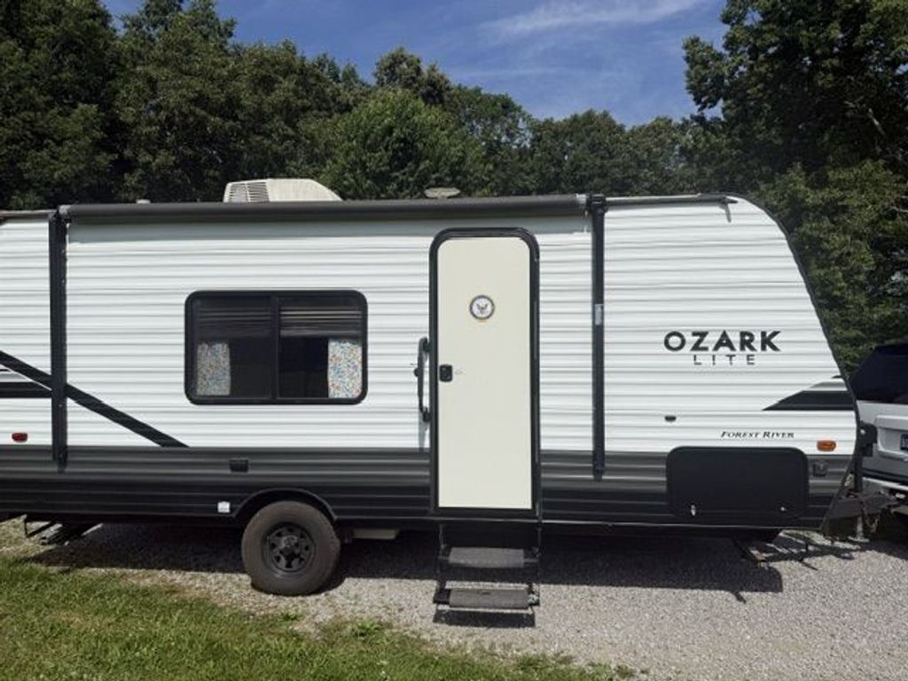 2019 Forest River Ozark 1660FQ in deer lodge TN