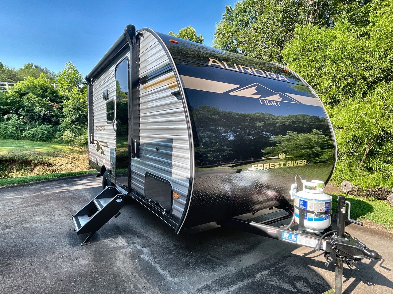 2025 Forest River Aurora 16BHX in rural hall NC