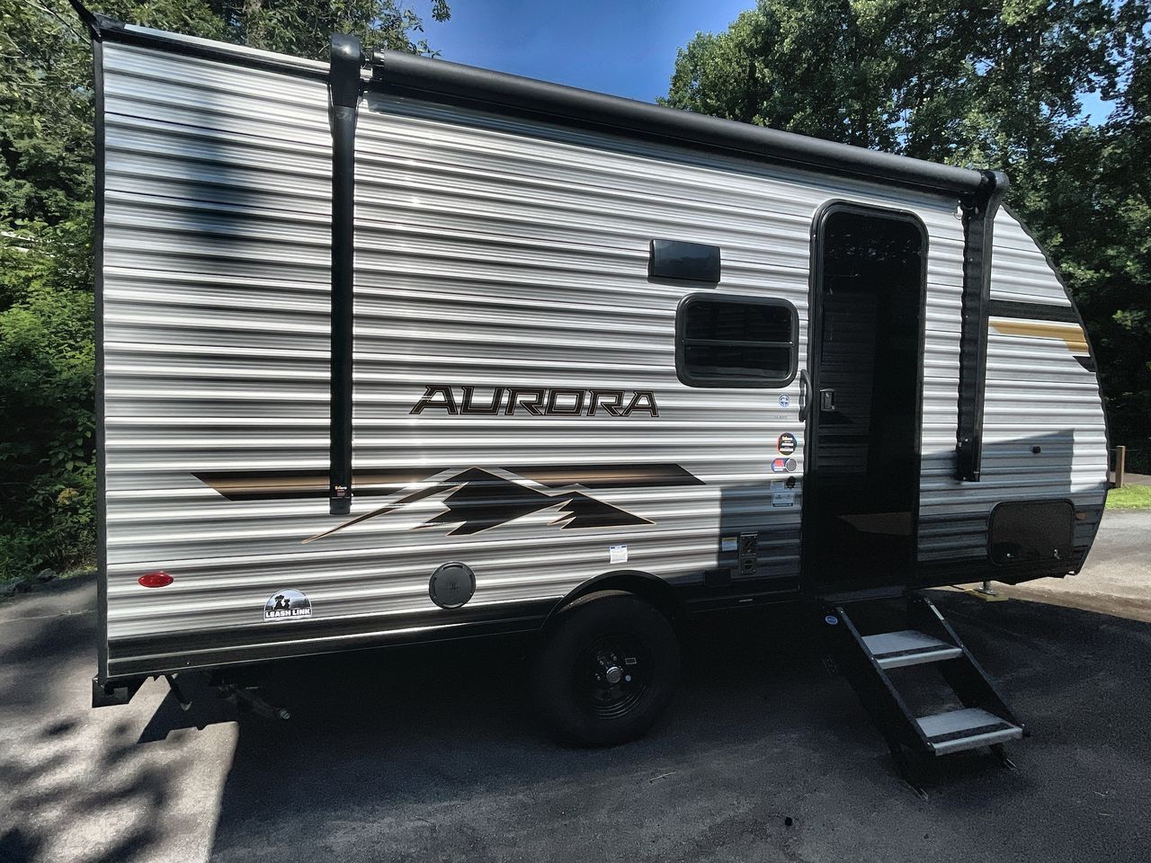 2025 Forest River Aurora 16BHX in rural hall NC