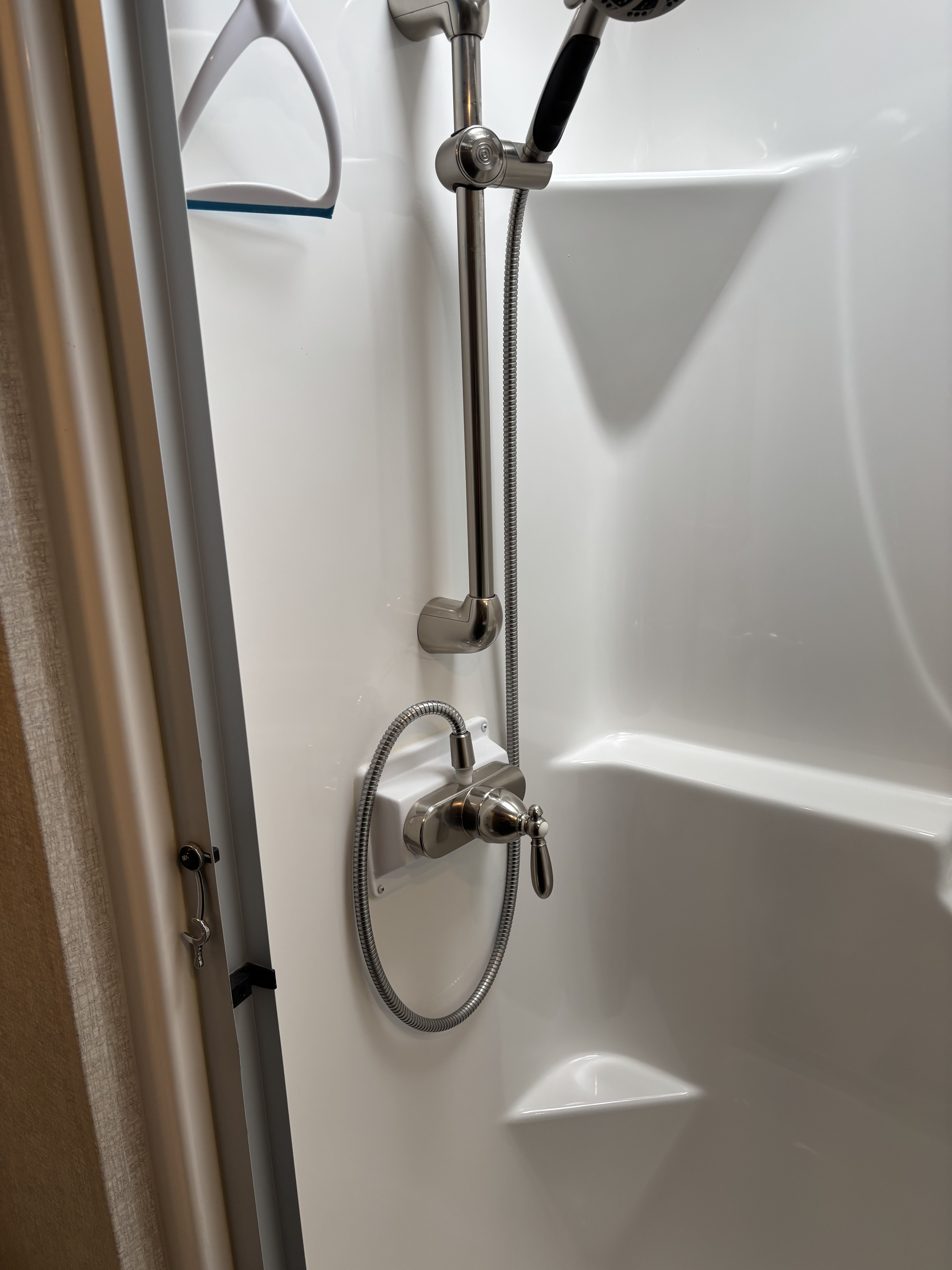 2019 Keystone MONTANA 3120RL in longview WA