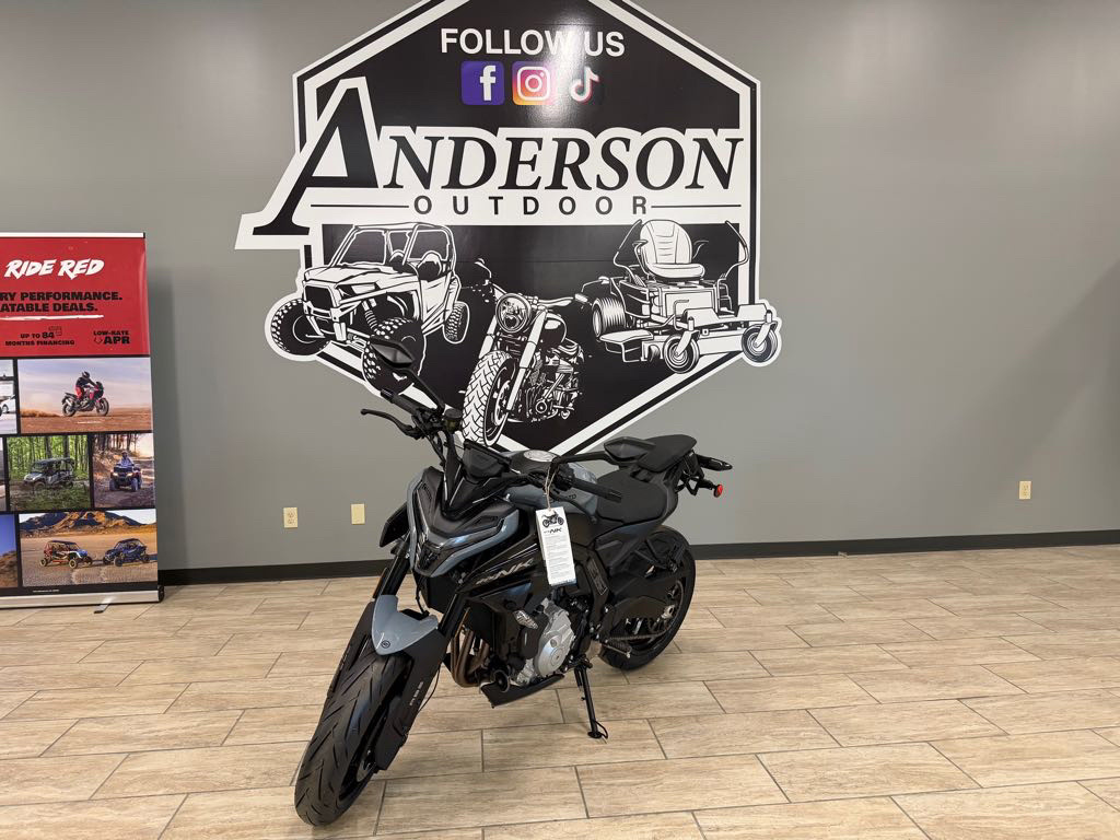 2026 CFMOTO 675NK CF650-11US in st joseph MO
