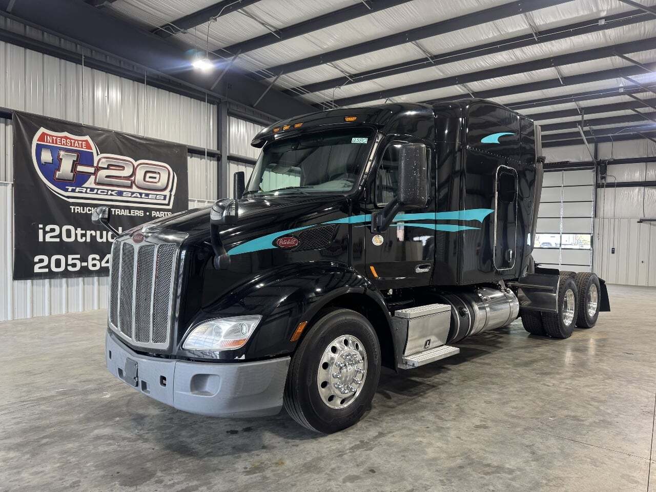 2020 PETERBILT 579 in Pell City, AL