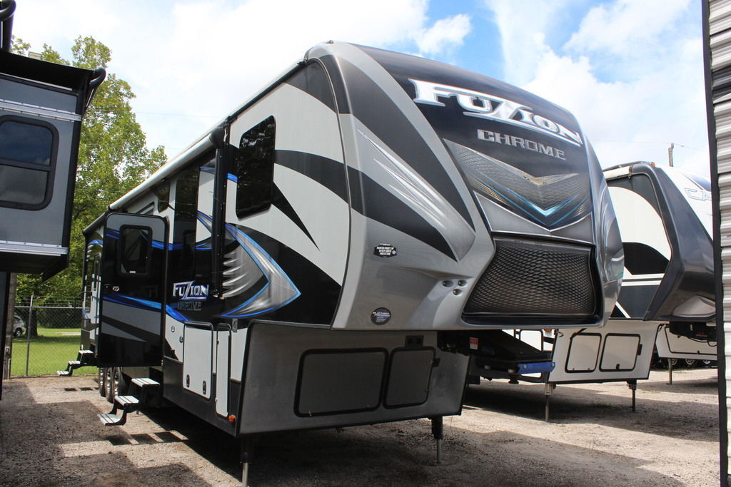 2016 Keystone Rv Fuzion 420 Fifth Wheel Toy Hauler RV