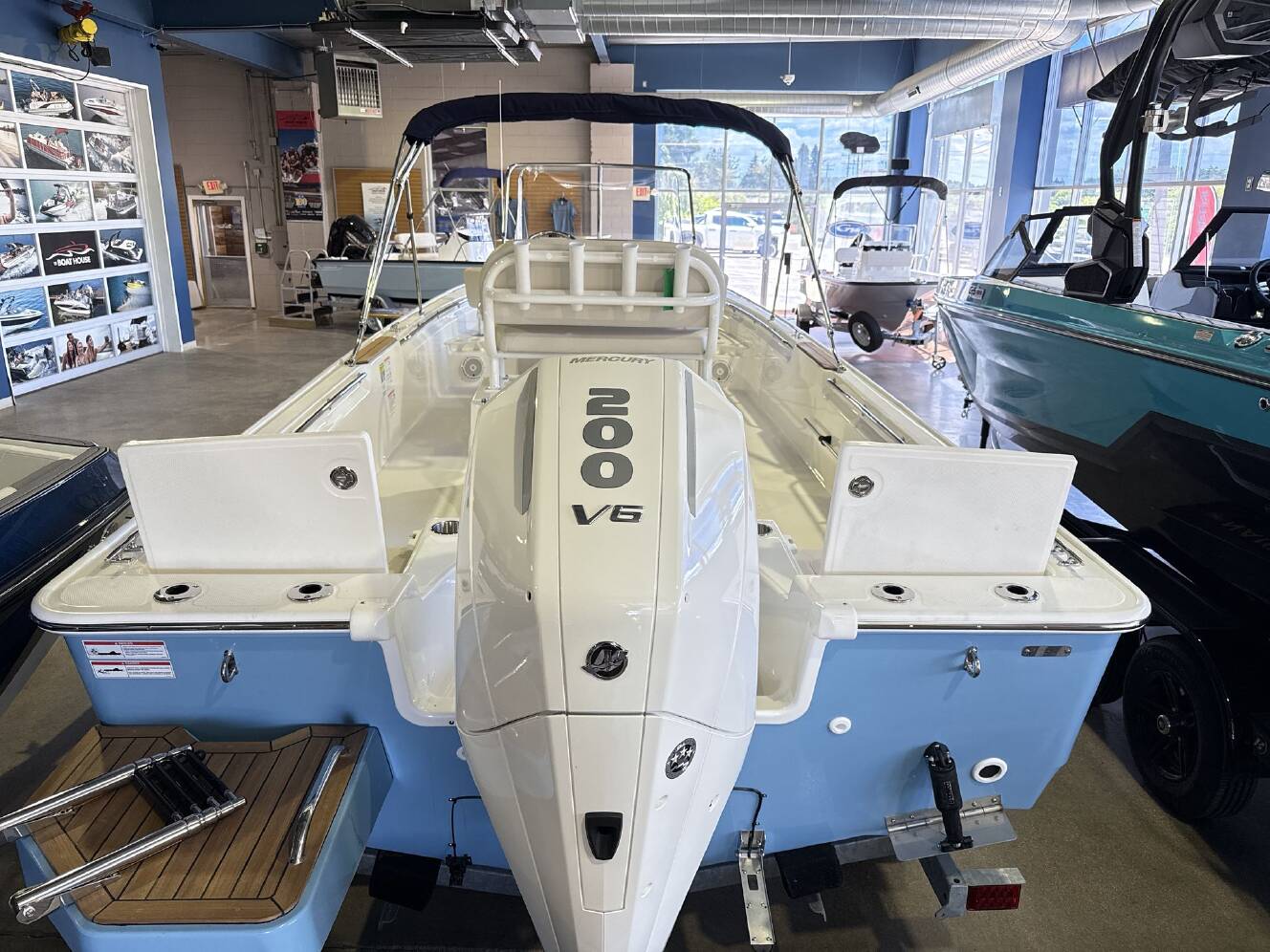 A photo of this 2026 Boston Whaler 210 Montauk