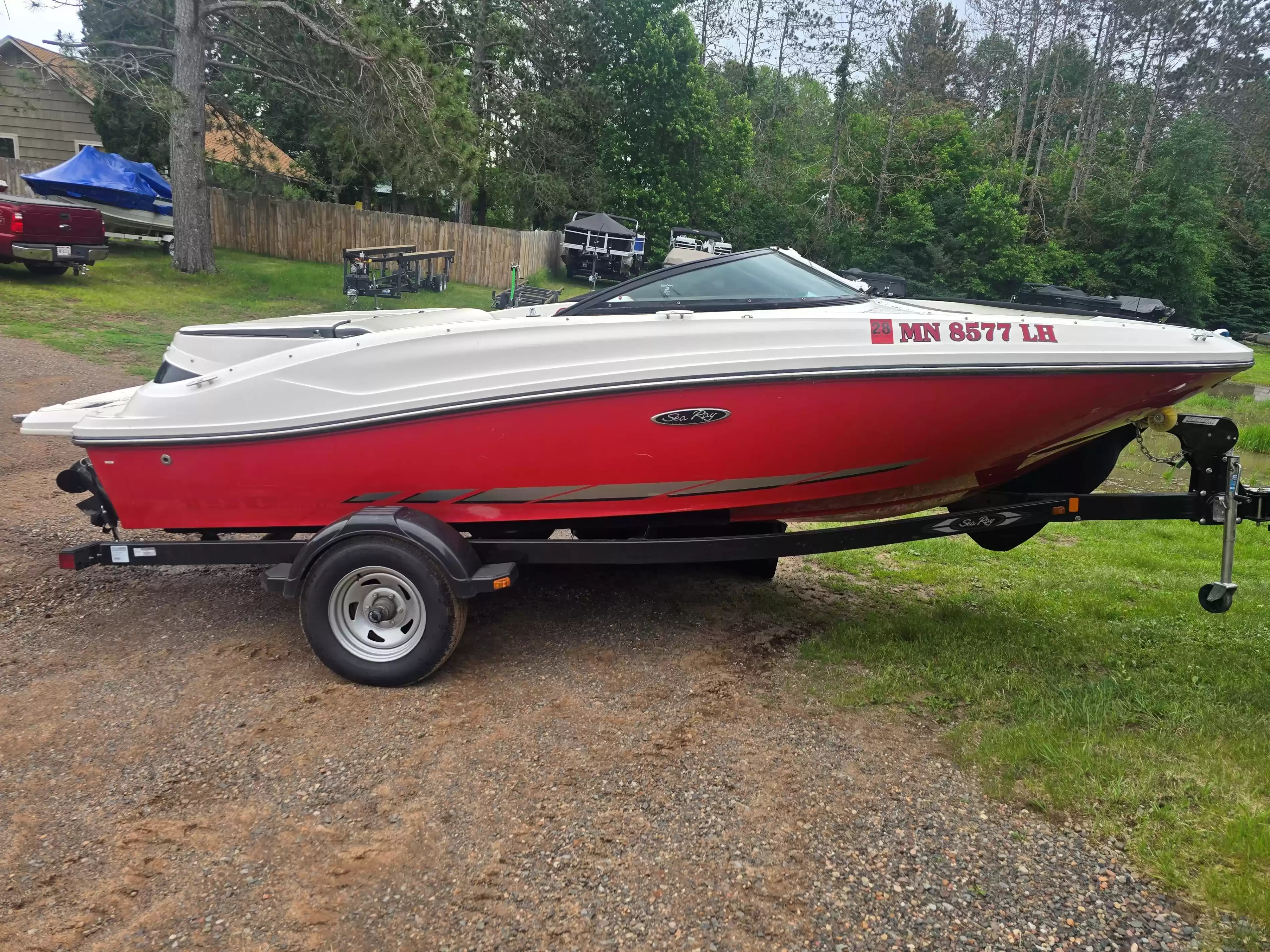 2014 Sea Ray 190 SPORT 205 in hayward WI
