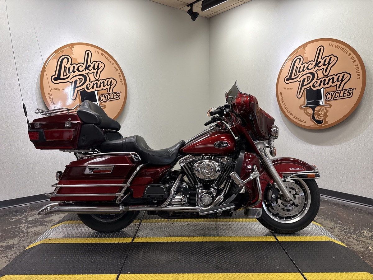 2008 Harley-Davidson ELECTRA GLIDE ULTRA CLASSIC (EFI) ULTRA CLASSIC FLHTCU in Bedford, TX