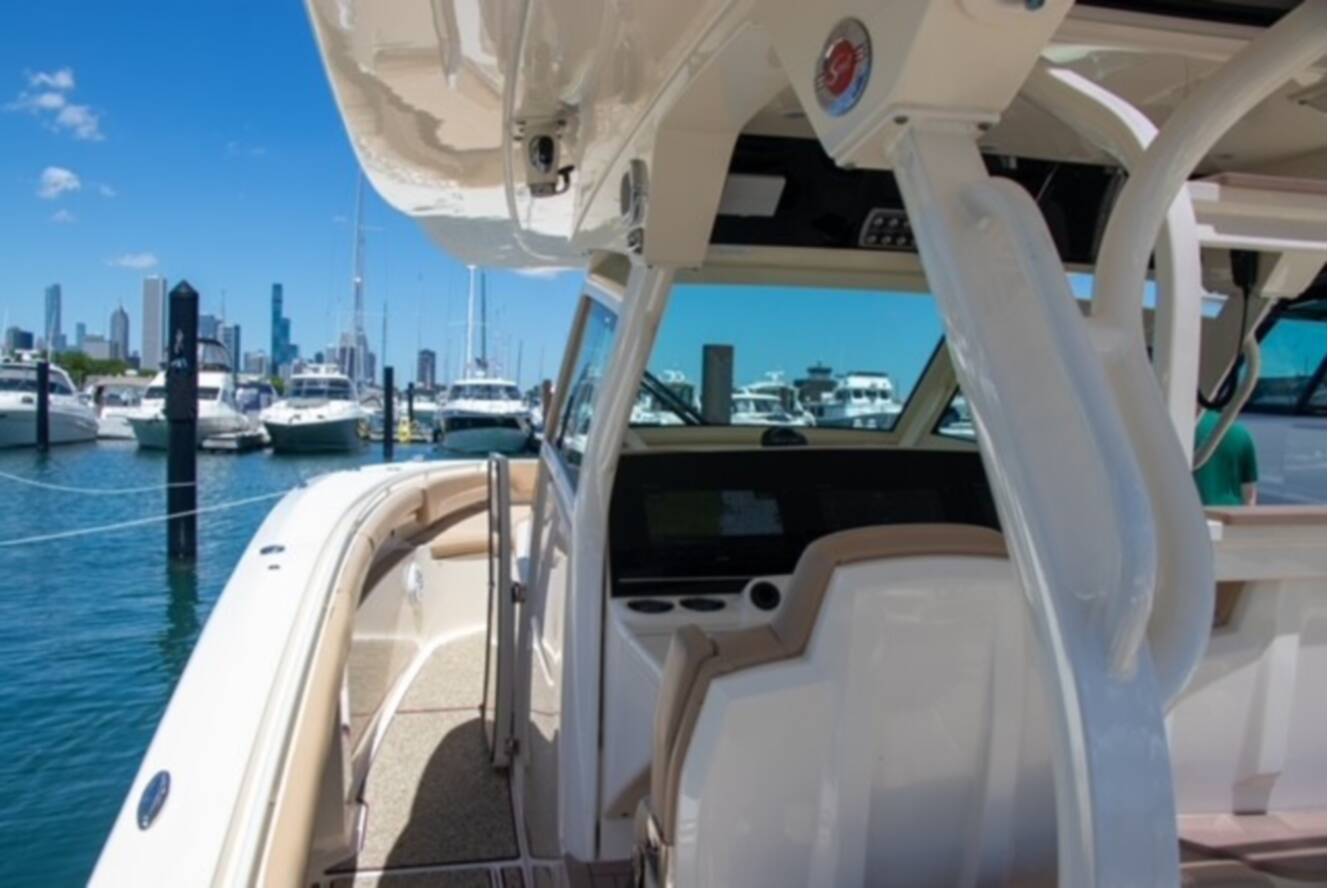 A photo of this 2020 Scout Boats 380 LXF