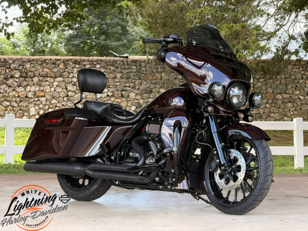 2019 Harley-Davidson® FLHXSE - CVO Street Glide® CVO in Chattanooga, TN