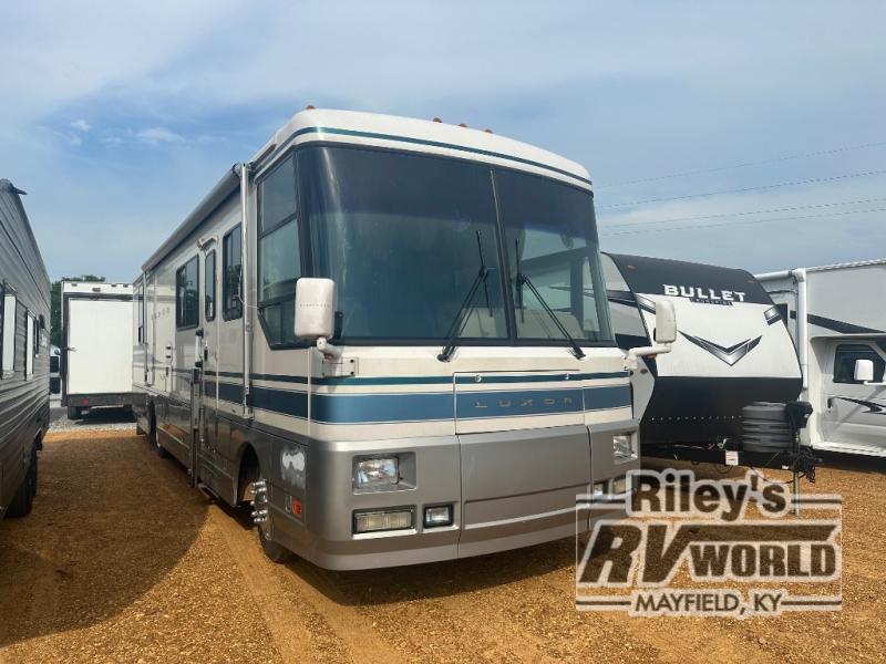 1995 Winnebago Luxor 37WQ in mayfield KY