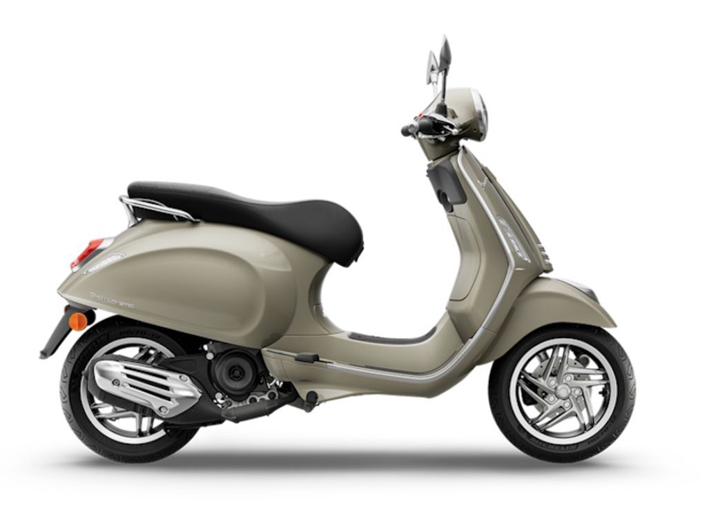 2027 Vespa Primavera 50 50 in Huntington Station, NY