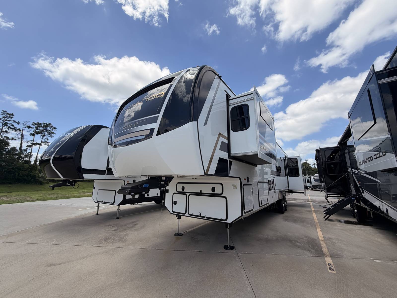 2027 Kz-Rv Inc DURANGO GOLD 393MKF G393MKF in spring TX