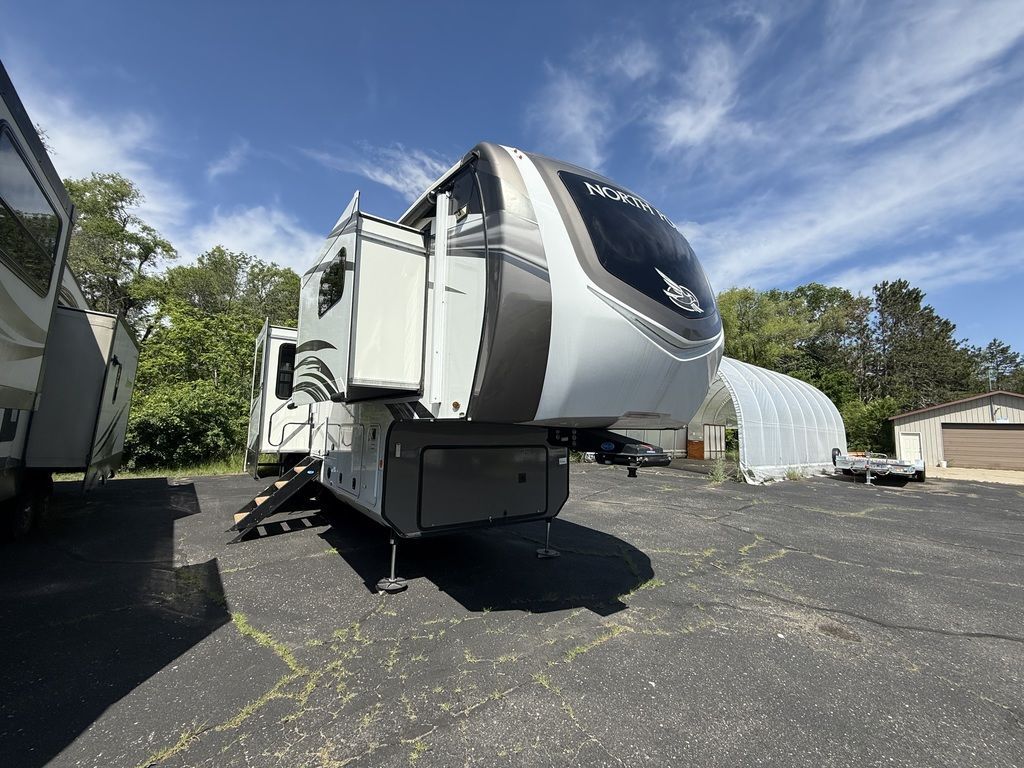 2020 Jayco North Point 383FKWS RV