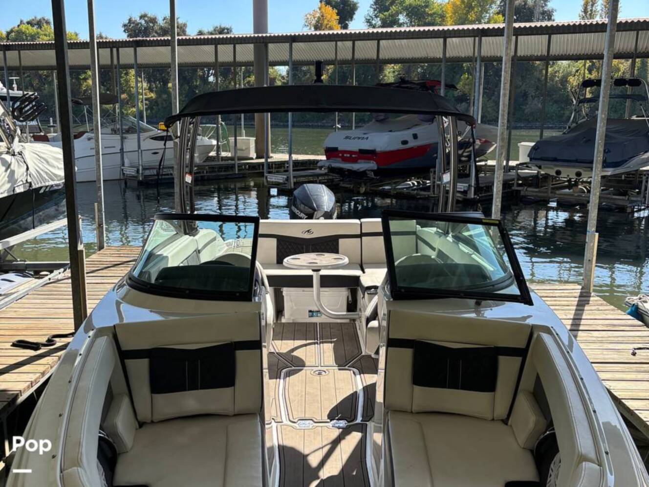 A photo of this 2023 Monterey M225