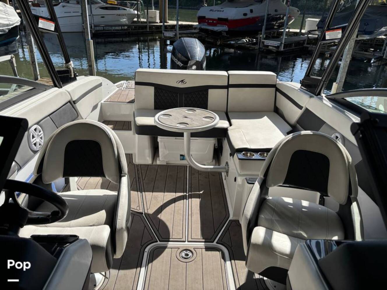 A photo of this 2023 Monterey M225