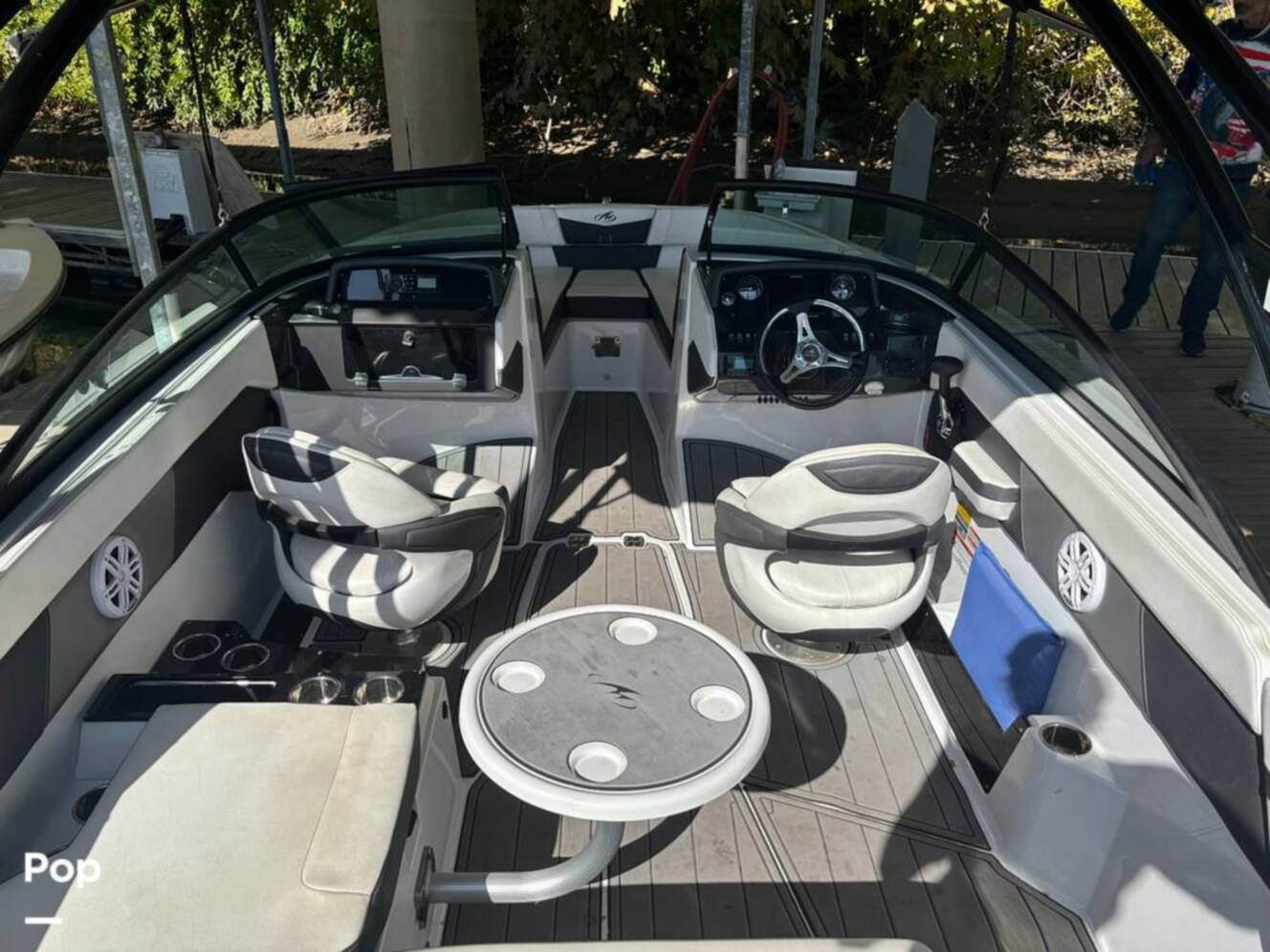 A photo of this 2023 Monterey M225