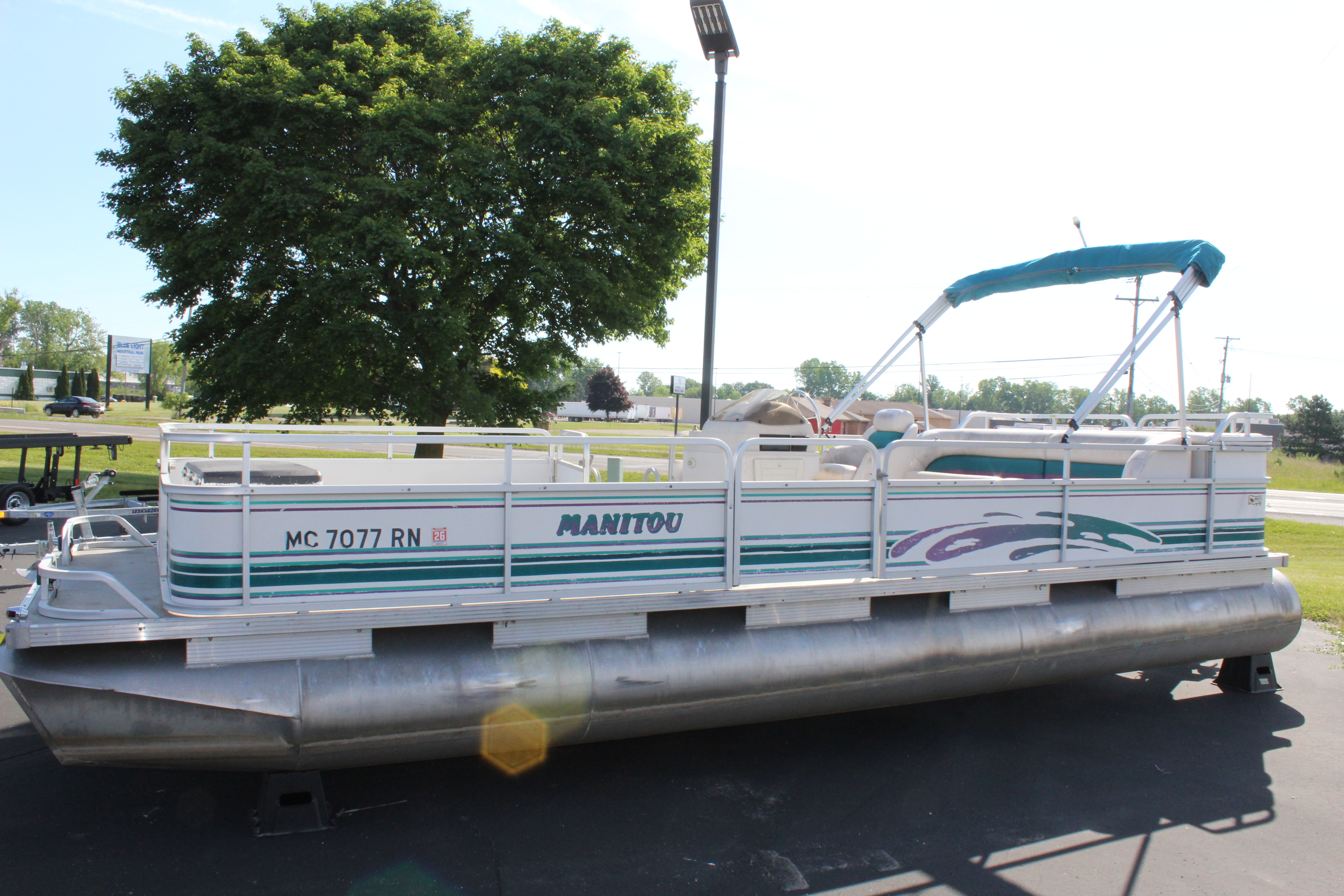 1998 Manitou 24-foot Pontoon in st. johns MI