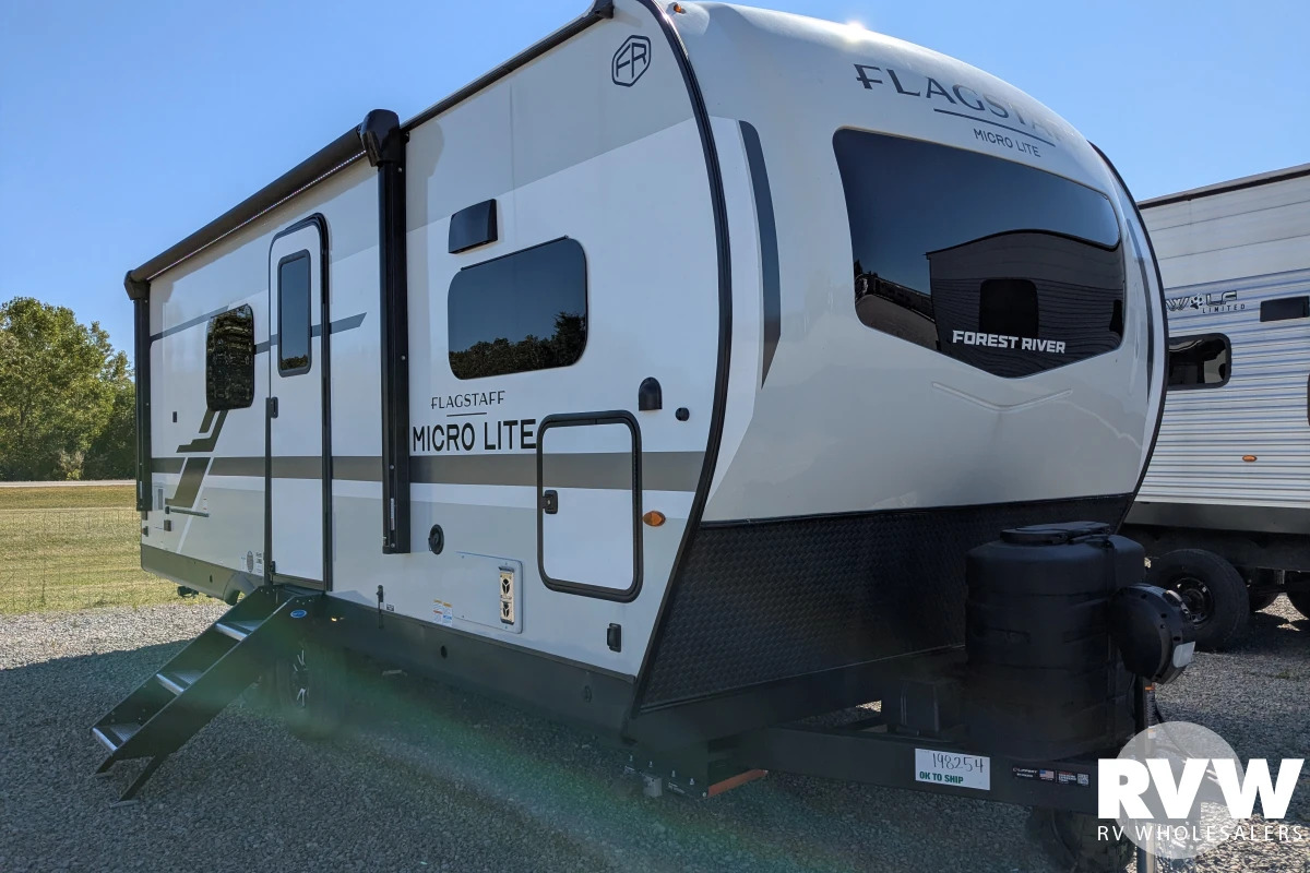 2027 Forest River Flagstaff Micro Lite 25MBR in delaware OH