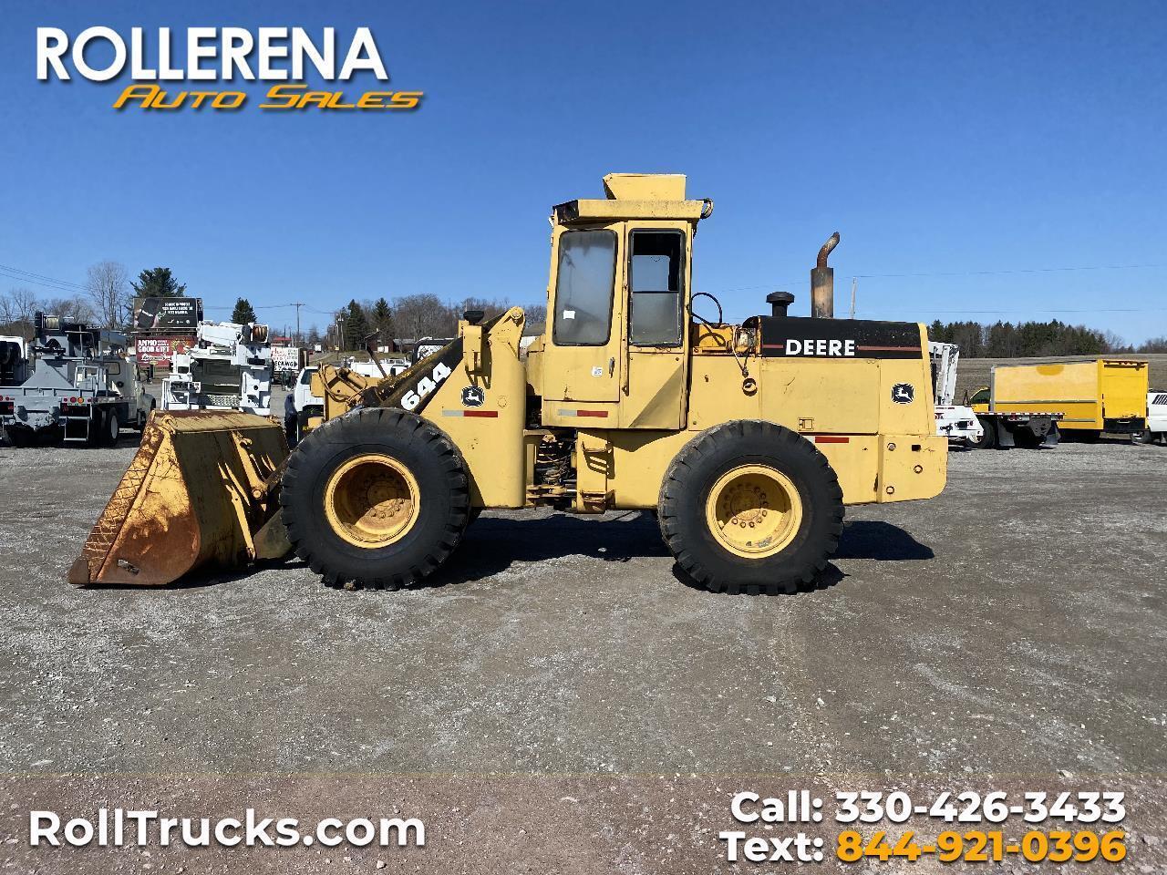 1983 JOHN DEERE Wheel Loader in East Palestine, OH