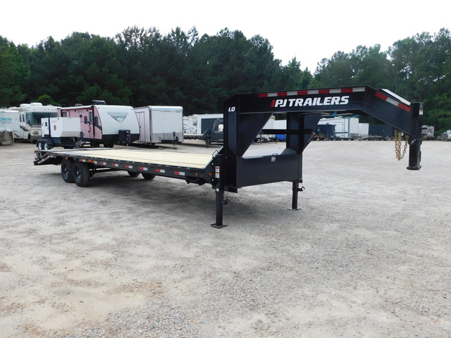 2027 PJ TRAILERS PJ Trailers Quest 25+5 Gooseneck Deckover With 7K in Hope Mills, NC