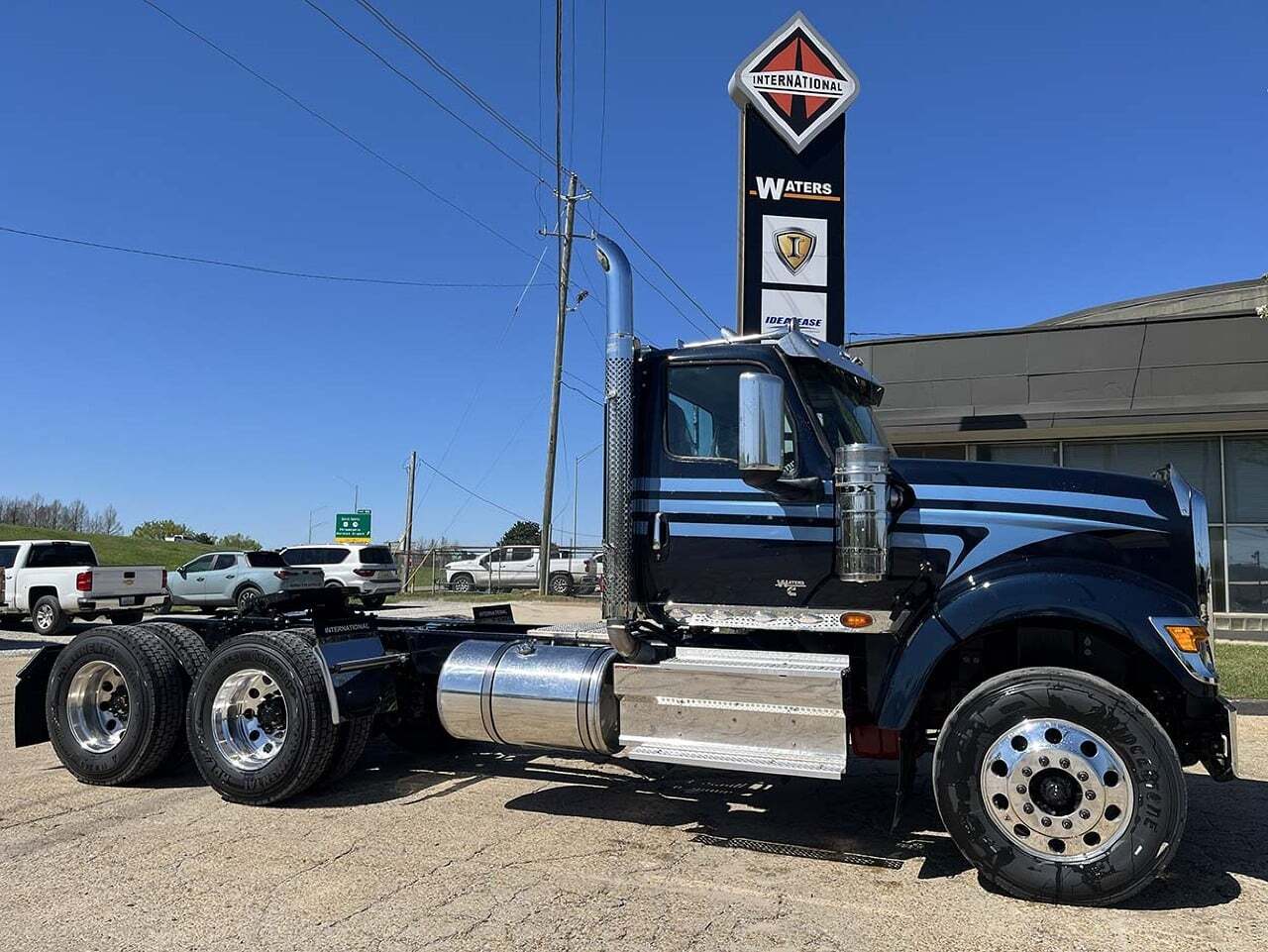 2027 INTERNATIONAL HX 520 in Columbus, MS