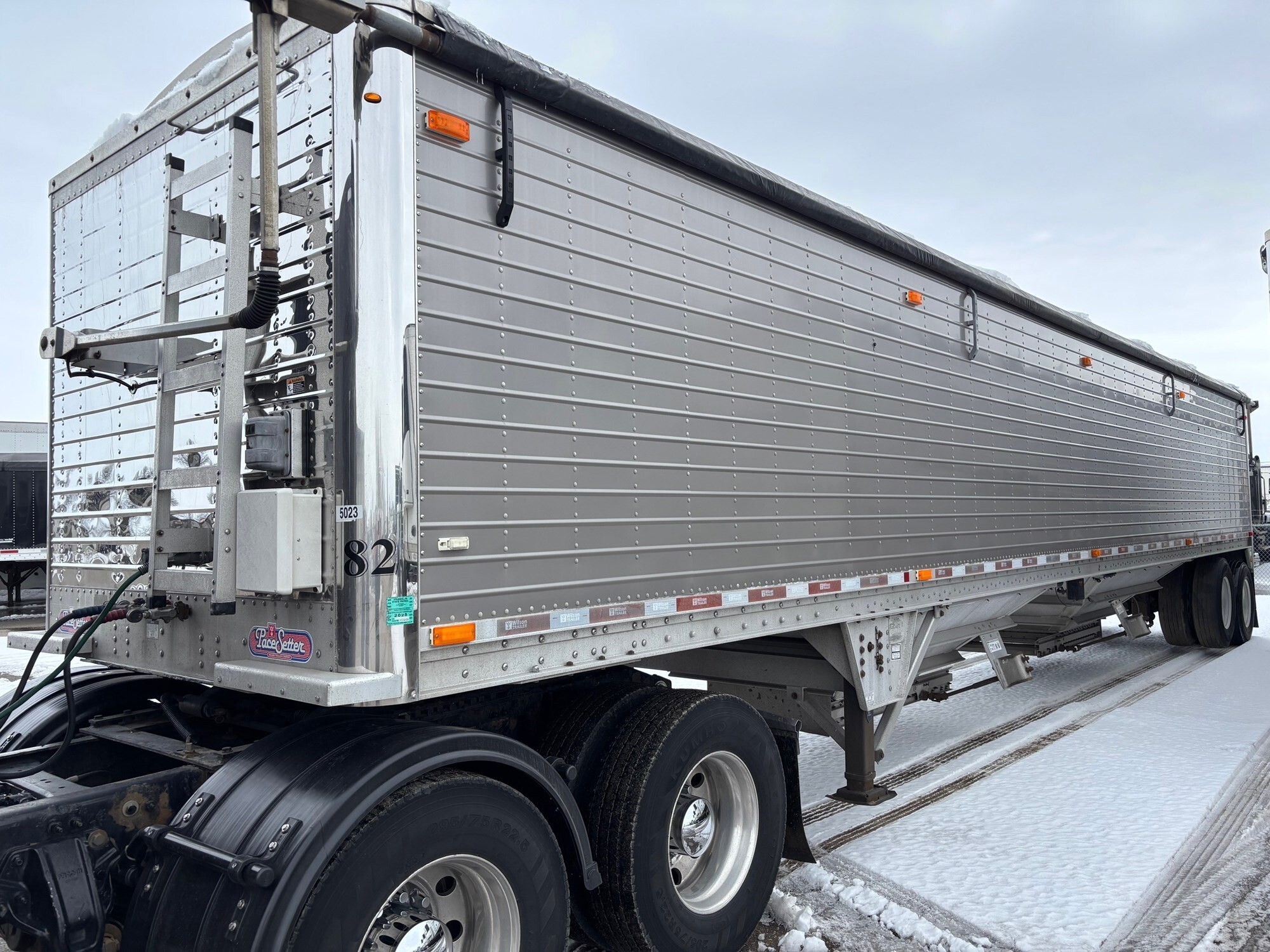 2013 WILSON HOPPER in Fargo, ND