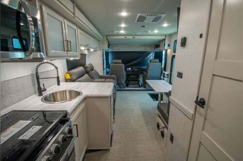 2026 Holiday Rambler Admiral 29M in alvarado TX