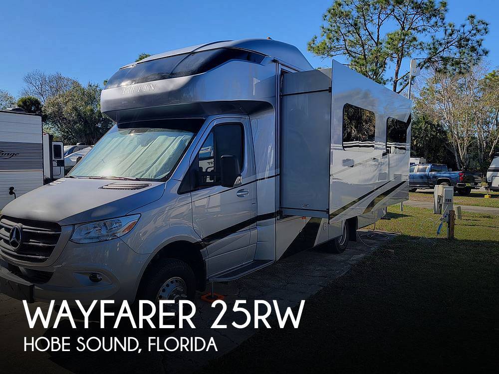 2020 Tiffin Wayfarer 25RW in hobe sound FL