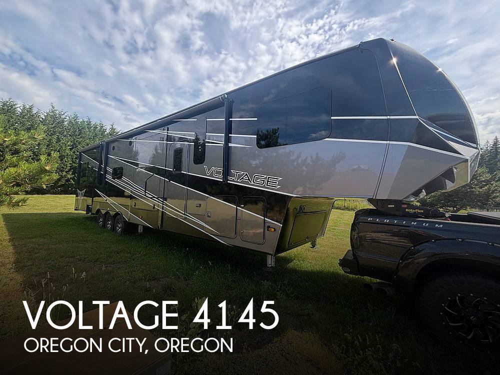 2020 Dutchmen Voltage 4145 in oregon city OR