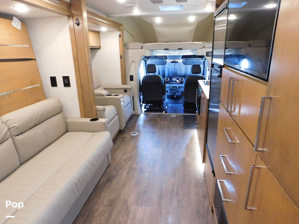 2020 Tiffin Wayfarer 25RW in hobe sound FL
