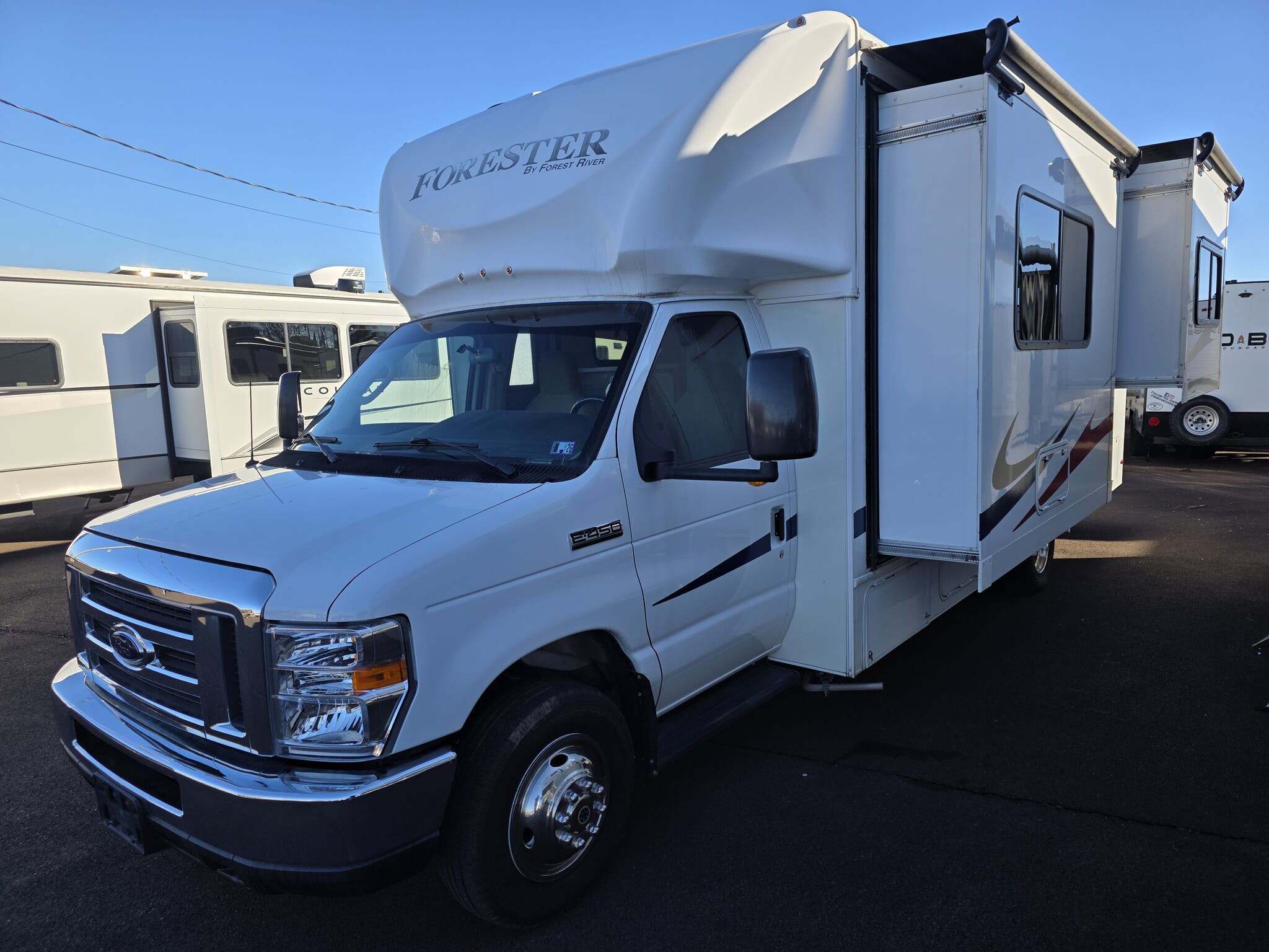 2020 Forest River Forester 2441DS in souderton PA
