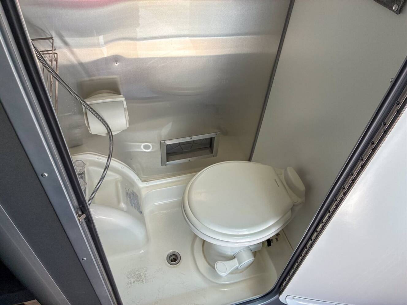 A photo of this 2017 Airstream Basecamp 16