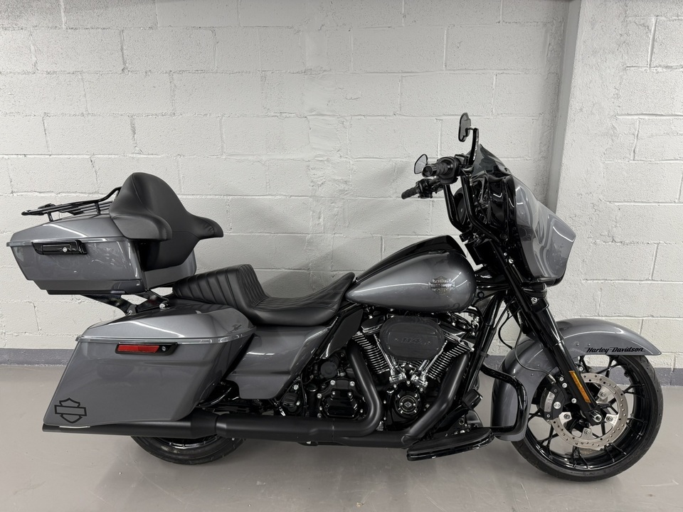 2021 Harley-Davidson FLHXS Street Glide Special SPECIAL in Elmsford, NY