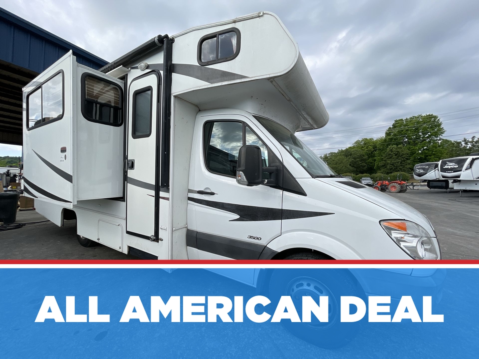 2011 Coachmen Freelander 2100CB RV